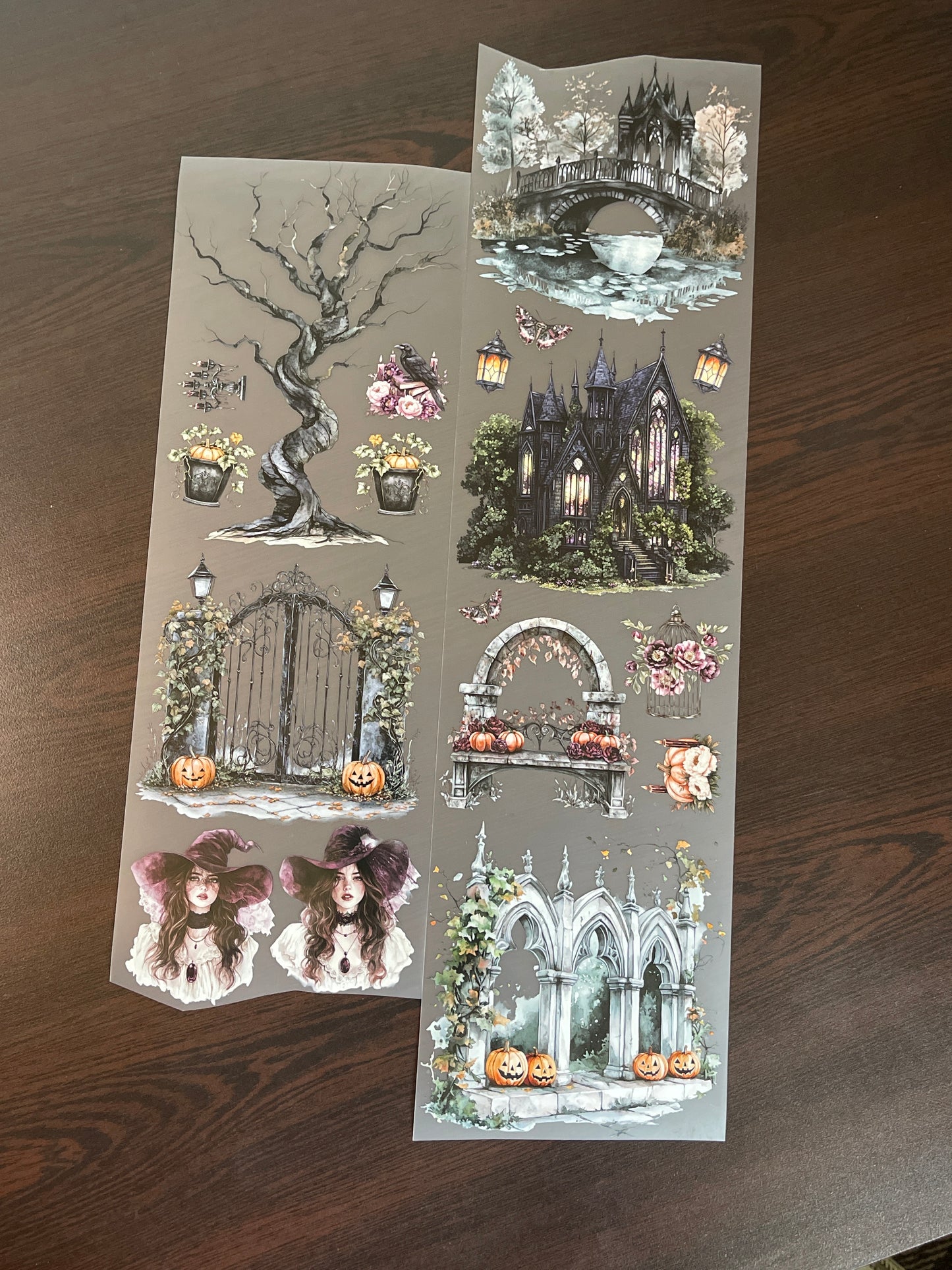 Giant Gothic Halloween PETTapes