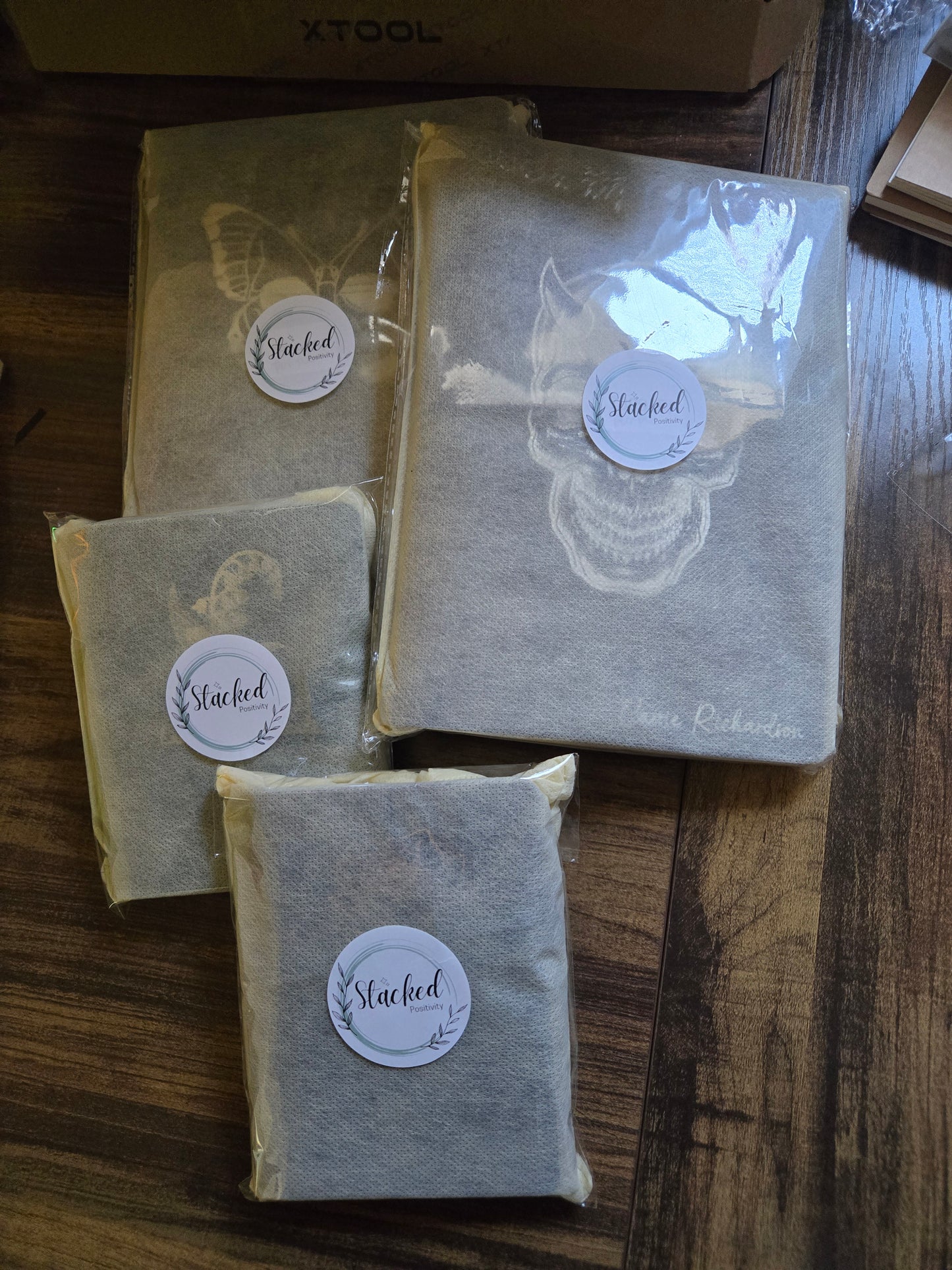 CUSTOMIZED LEATHER TRAVEL JOURNALS