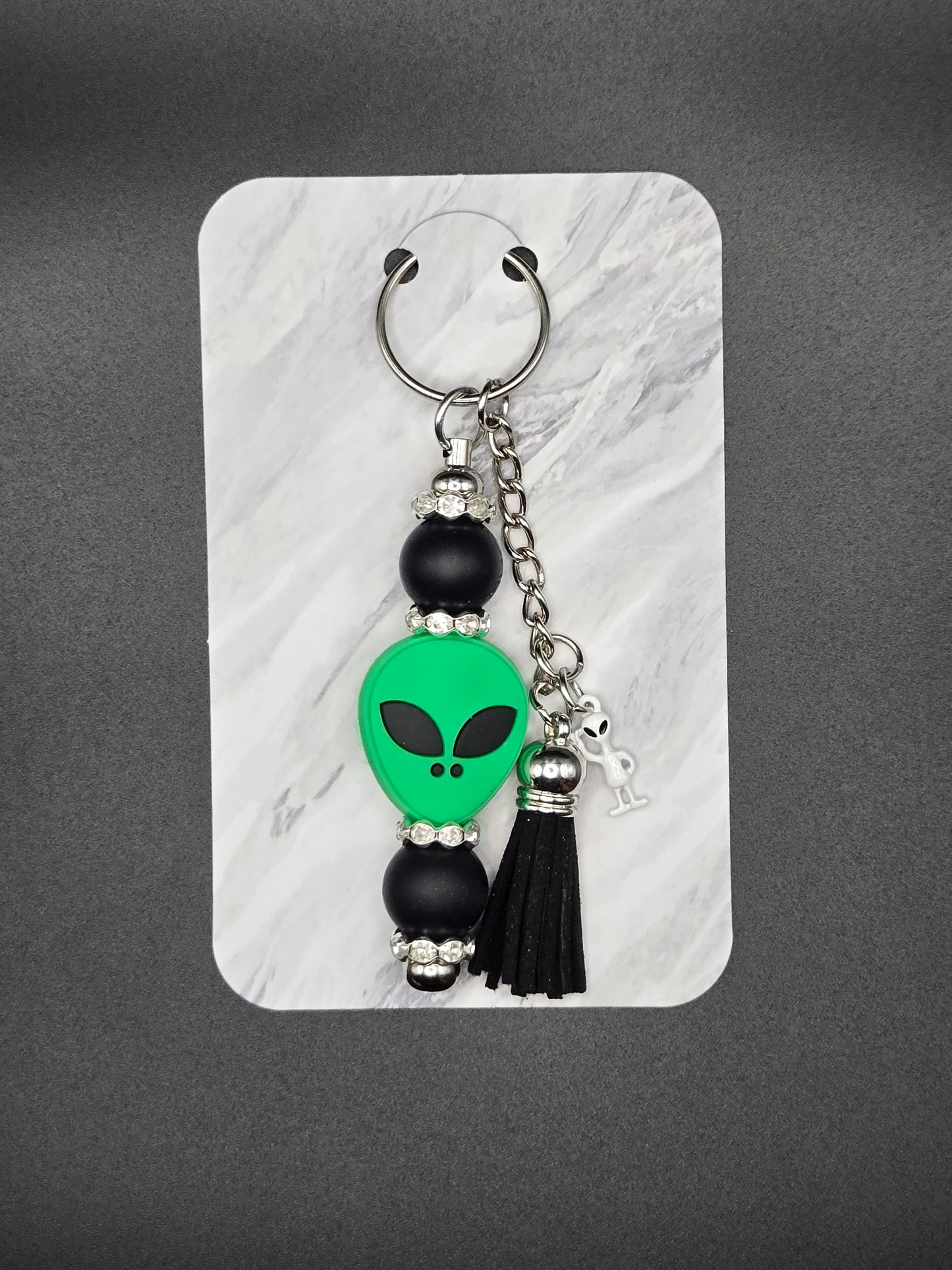GREEN ALIEN KEYCHAIN