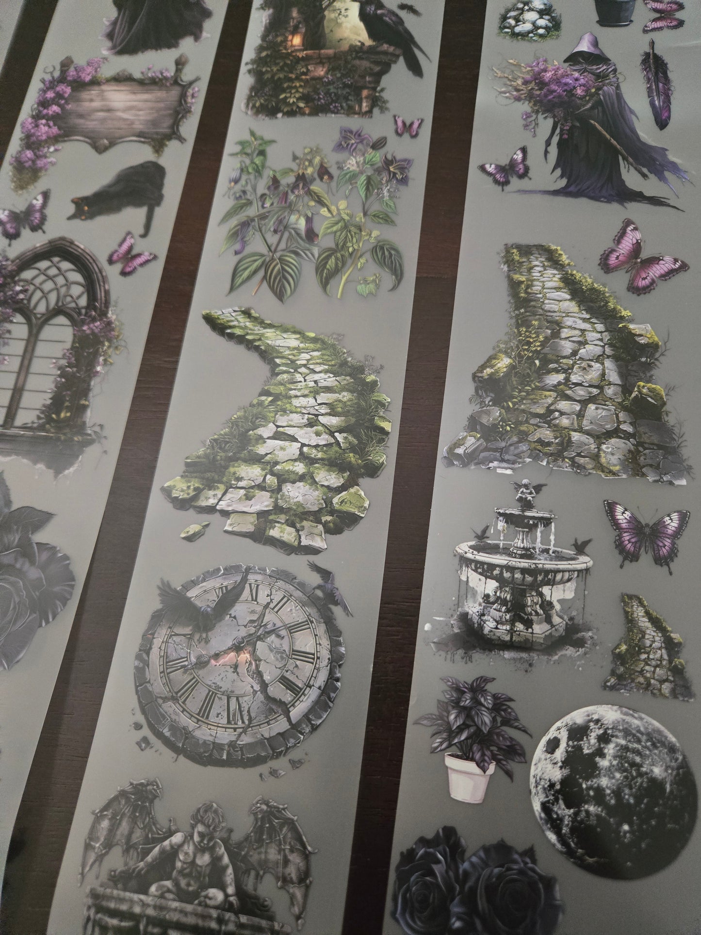 GOTHIC GARDEN - 7CM X 12CM - MARCH RELEASE