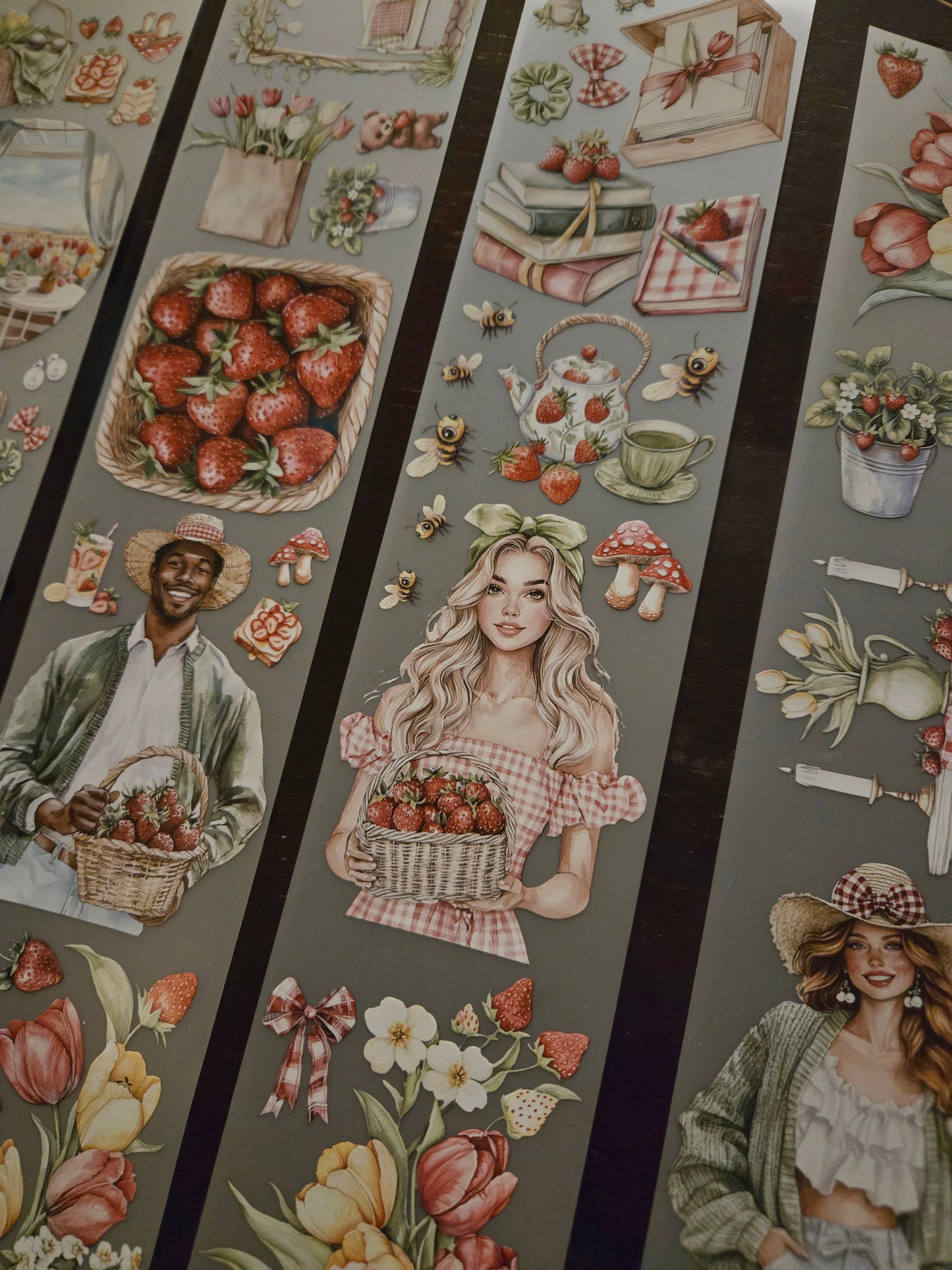 February launch - Berry Spring - 7cm x 150cm