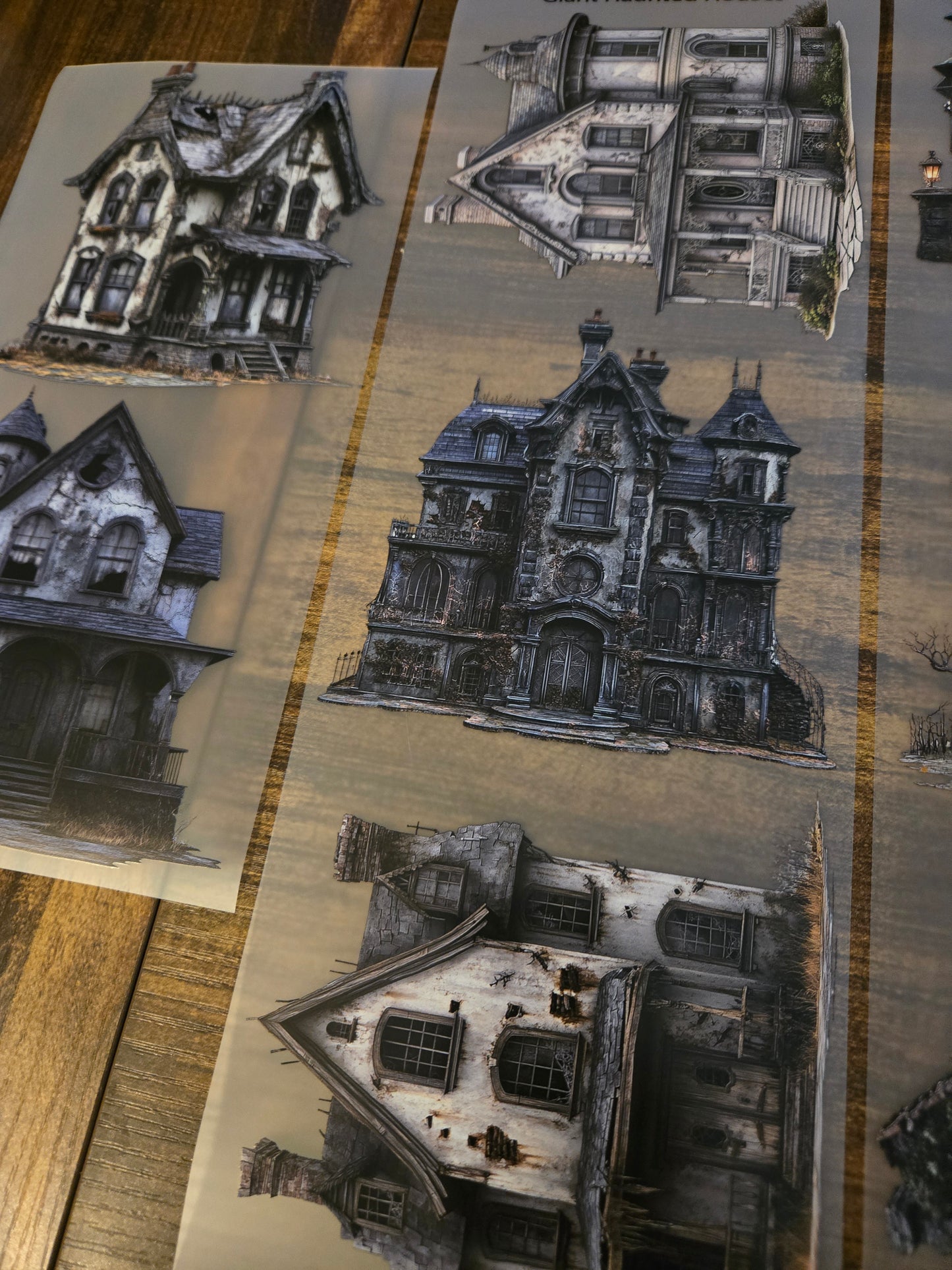 GIANT HAUNTED HOUSE - MAY LAUNCH 12 CM X 150CM
