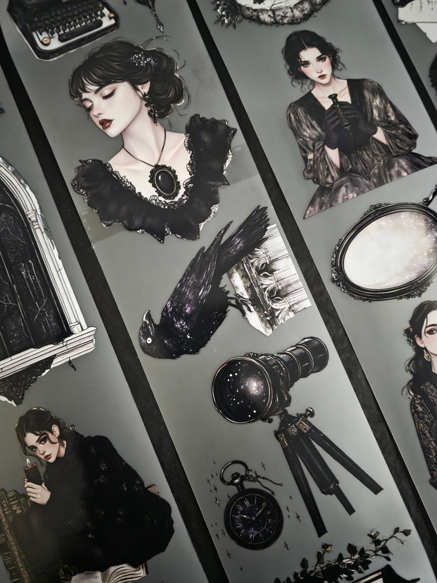 Dark Academy 7cm