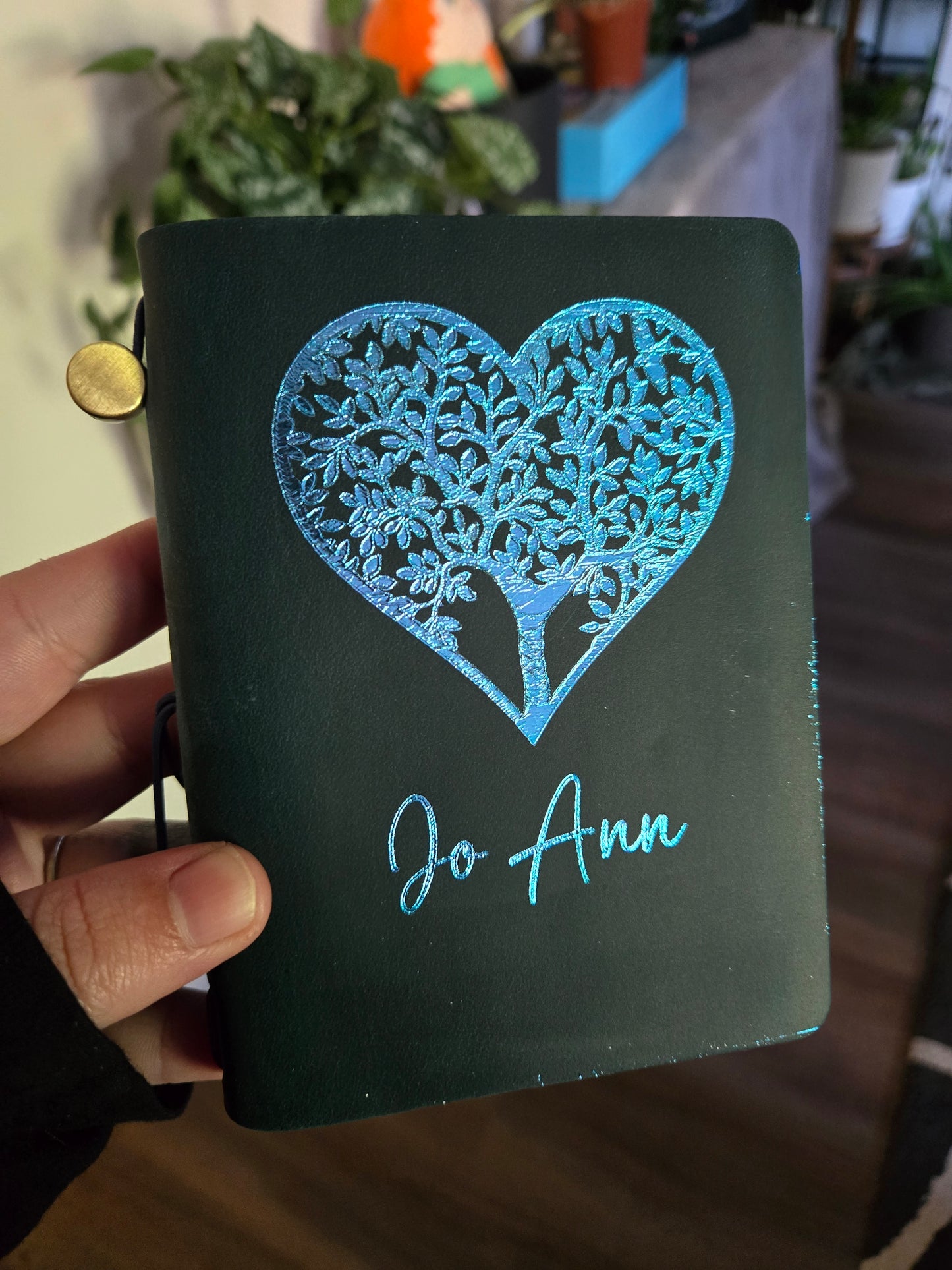 CUSTOMIZED LEATHER TRAVEL JOURNALS
