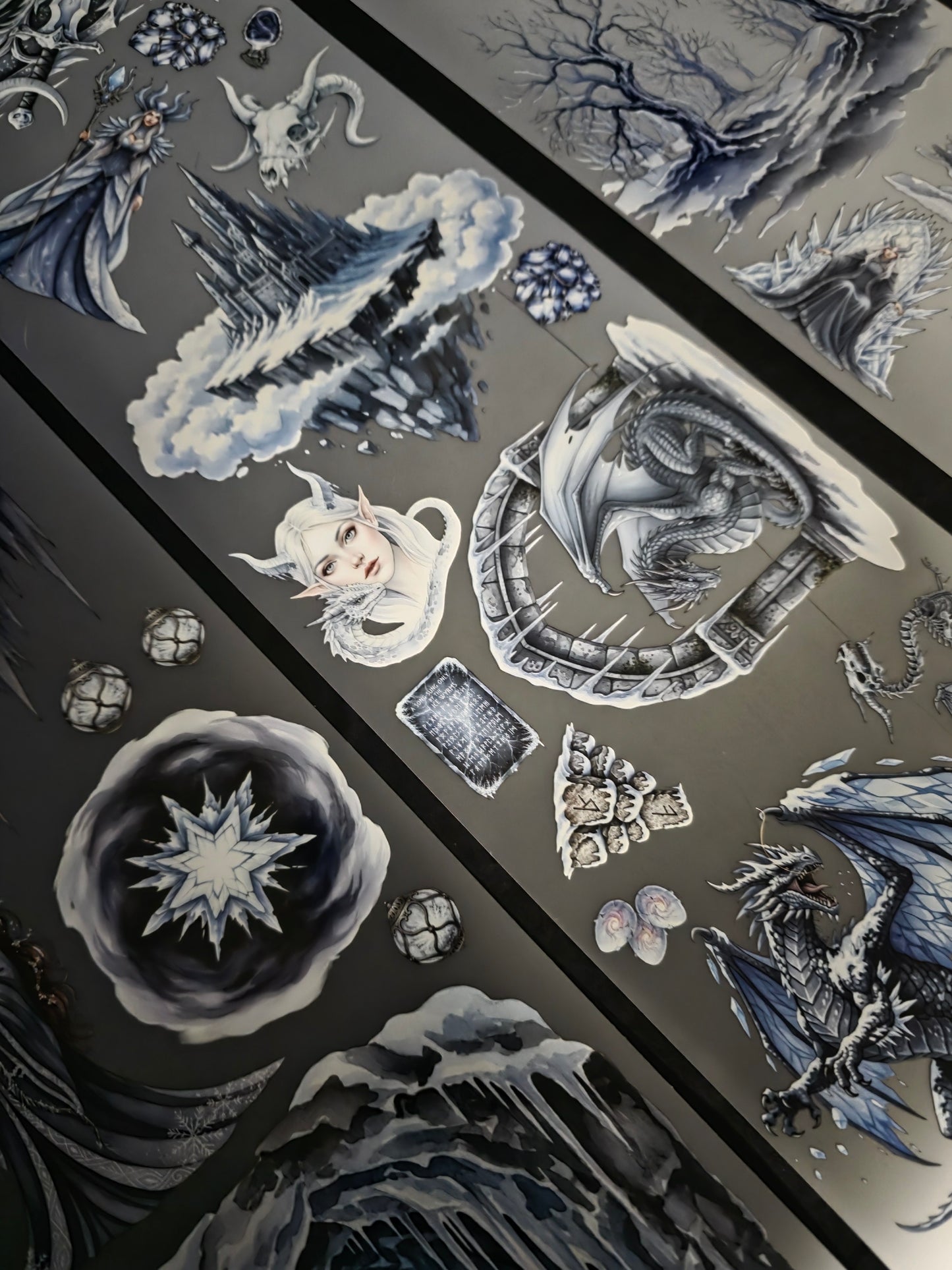 Giant Winter Dragon 12mm