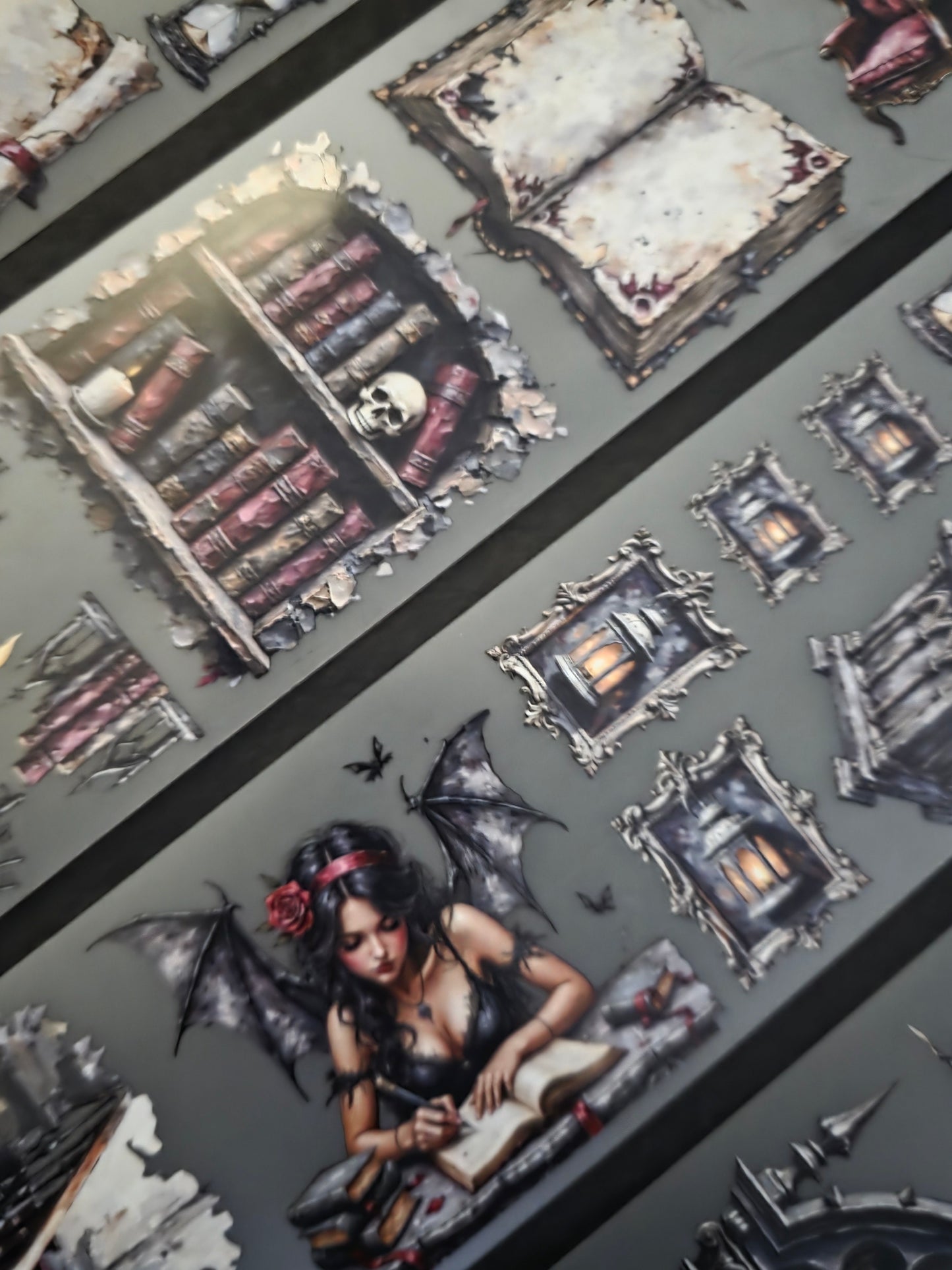 Gothic Library 7cm