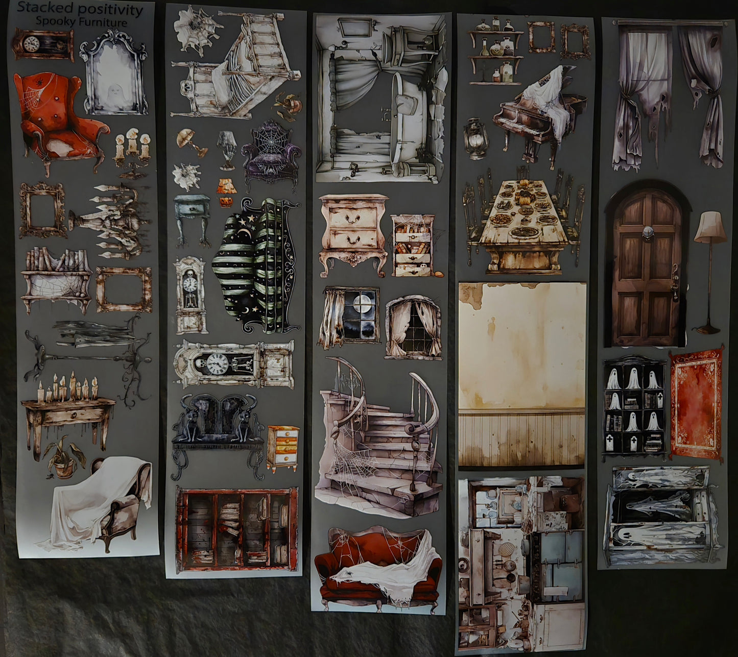 Spooky Furniture 7cm