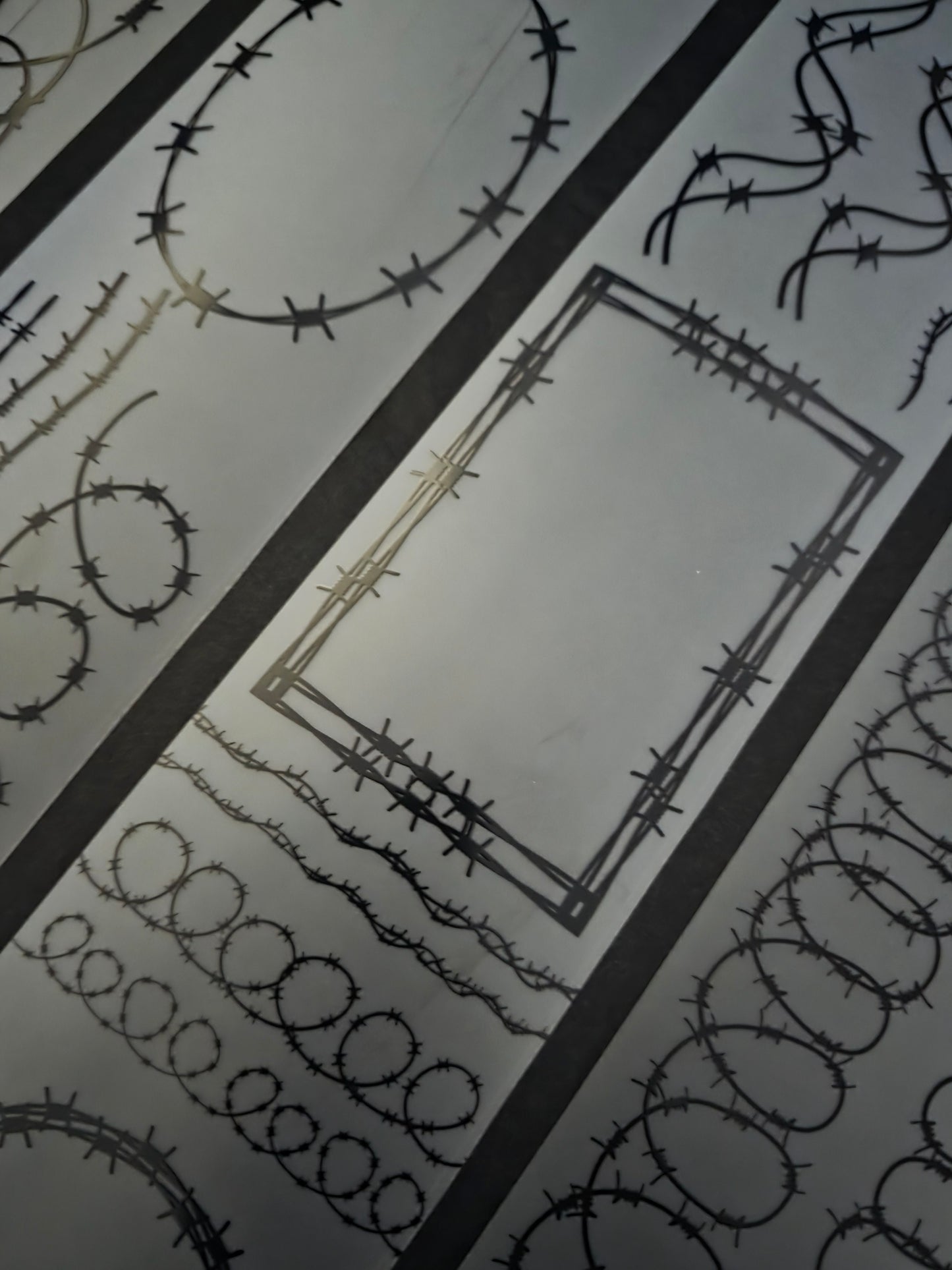 Barbed 7cm