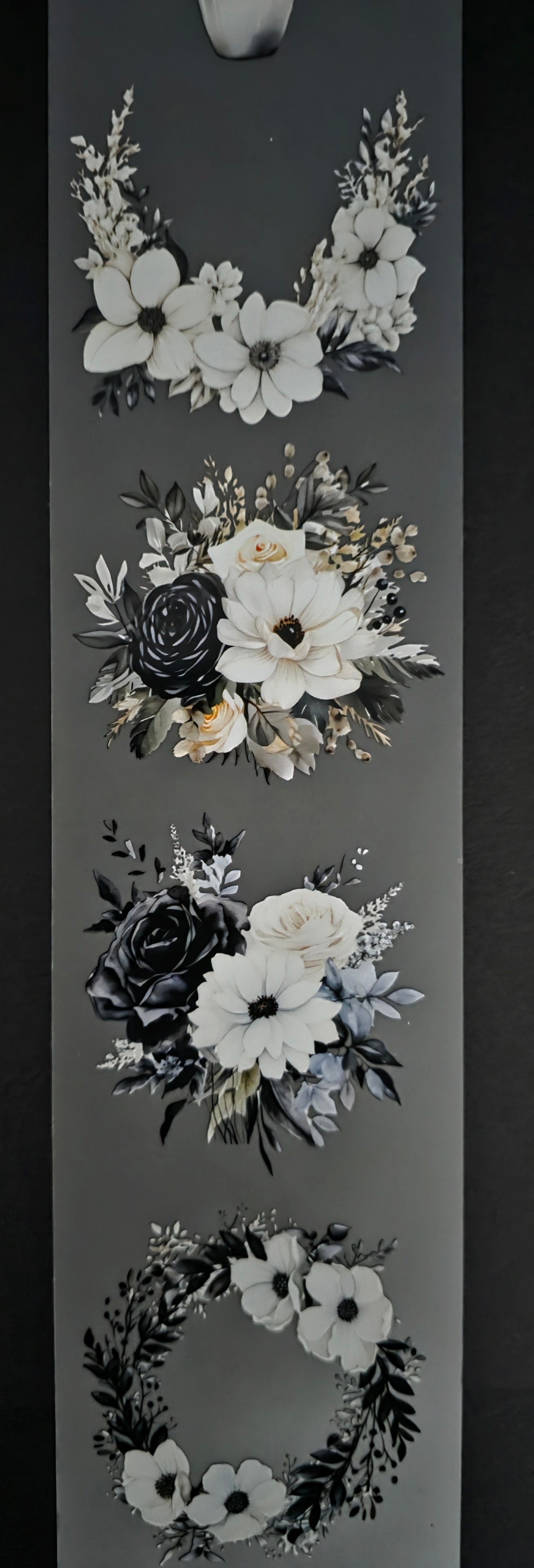 Bkack & White Floral 7cm