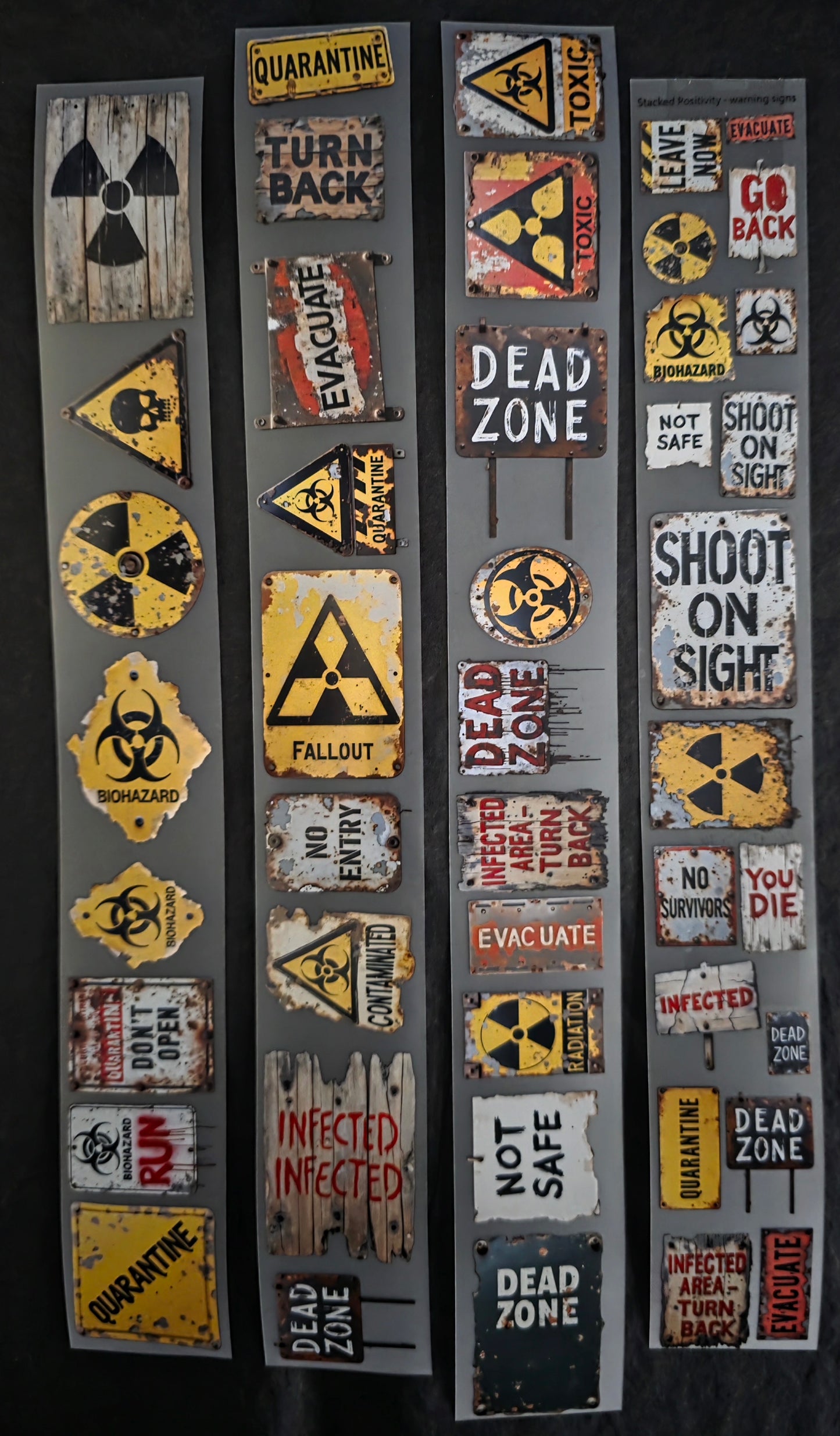Mini Warning Signs ⚠️ 3cm