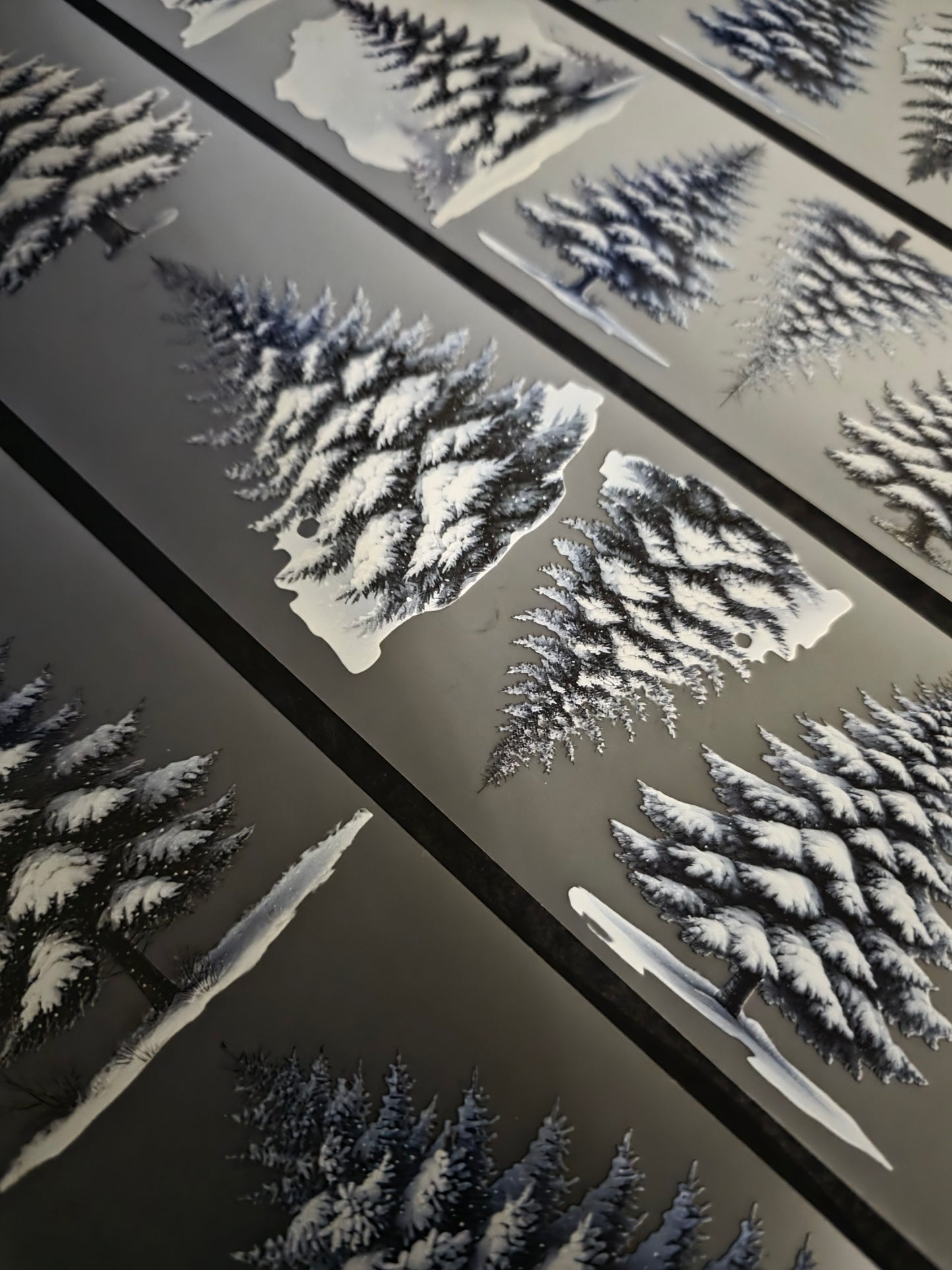 Small Snowy Pines 7mm