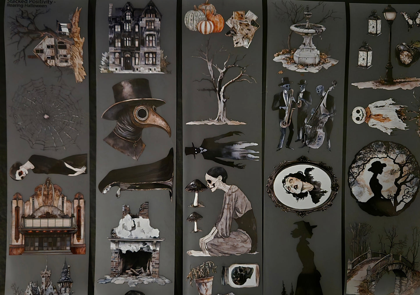 Roaring Halloween 7cm